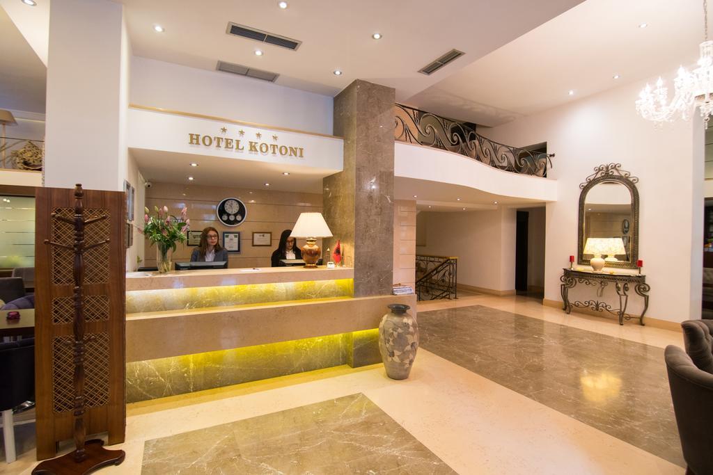 Boutique Hotel Kotoni Тирана Екстер'єр фото